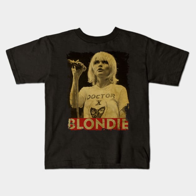 TEXTURE ART- Blondie - RETRO STYLE 2 Kids T-Shirt by ZiziVintage